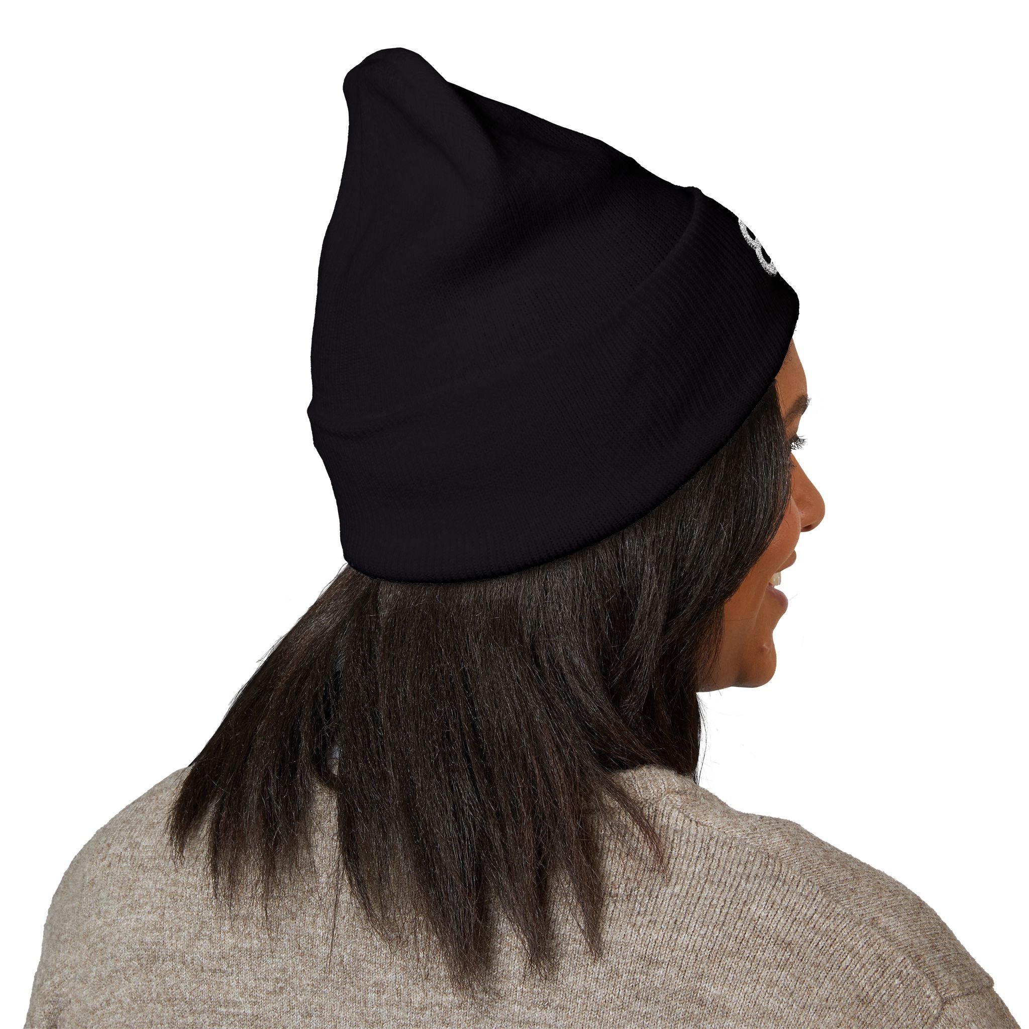 Emrboirdered B&Beanie